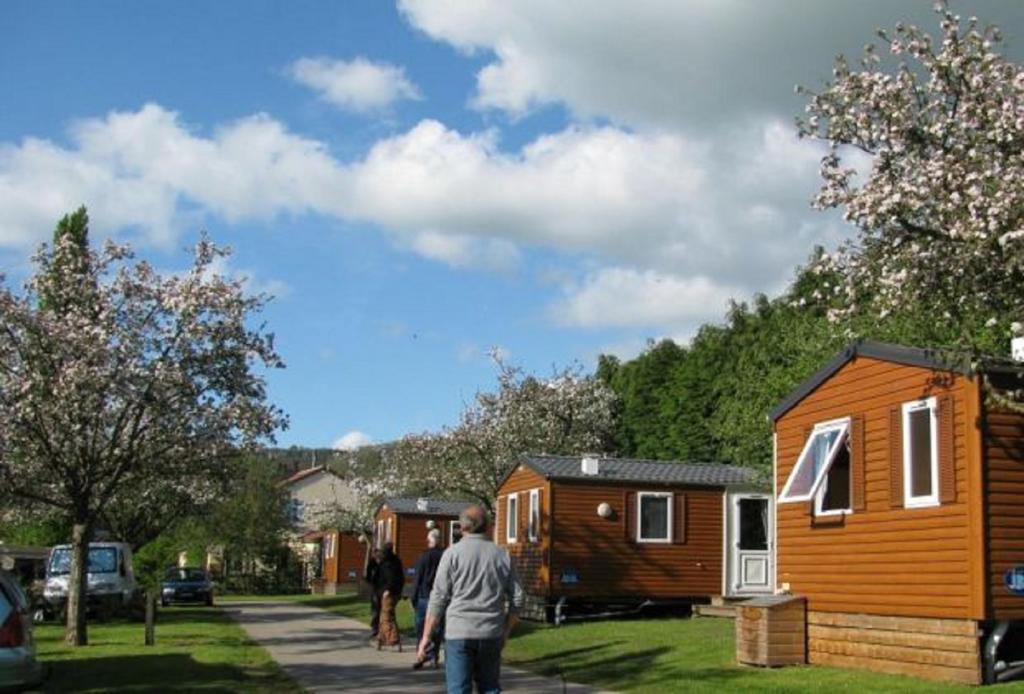 Camping Des Rochers Des Parcs 호텔 Clécy 외부 사진