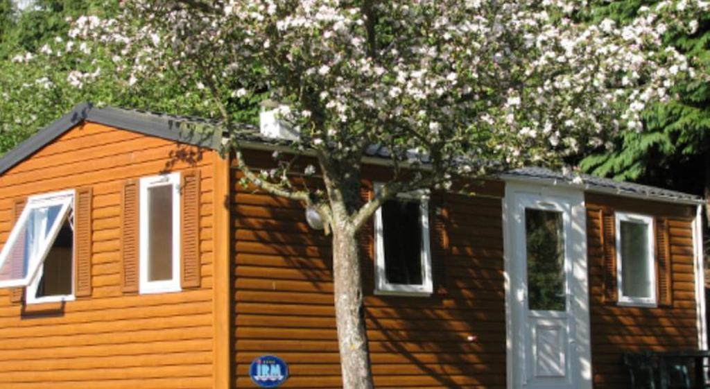 Camping Des Rochers Des Parcs 호텔 Clécy 객실 사진