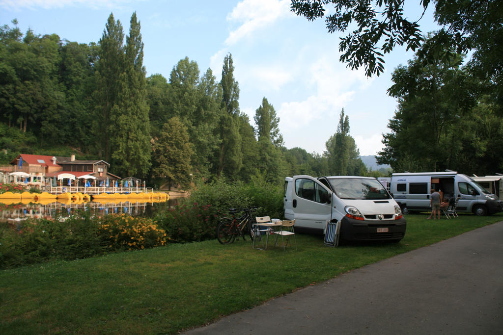 Camping Des Rochers Des Parcs 호텔 Clécy 외부 사진