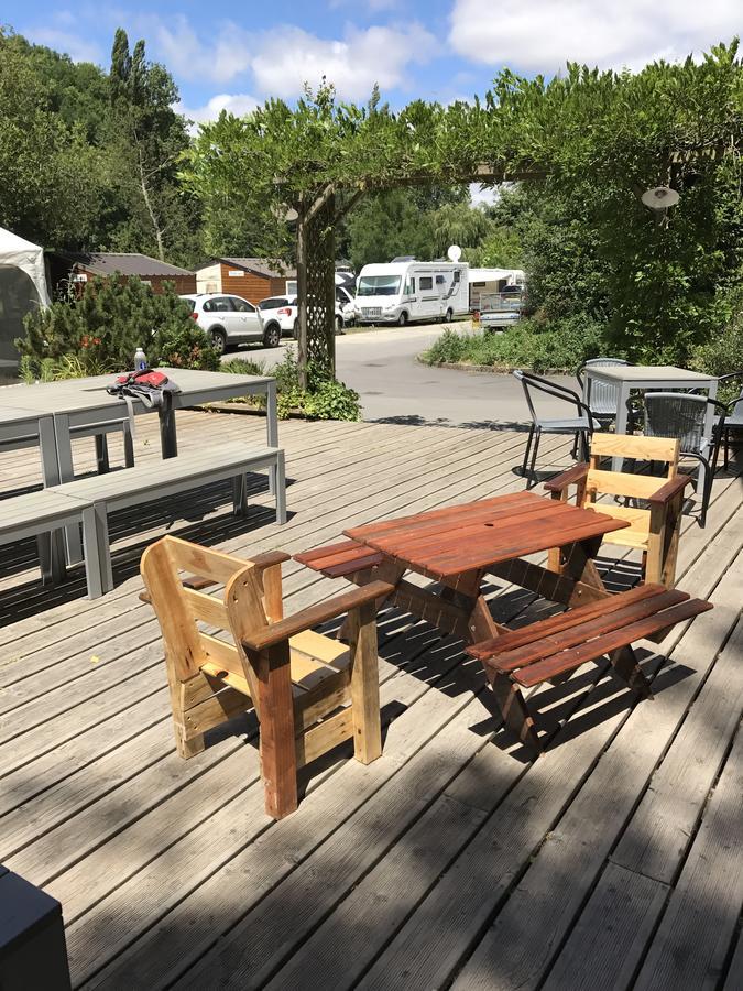 Camping Des Rochers Des Parcs 호텔 Clécy 외부 사진